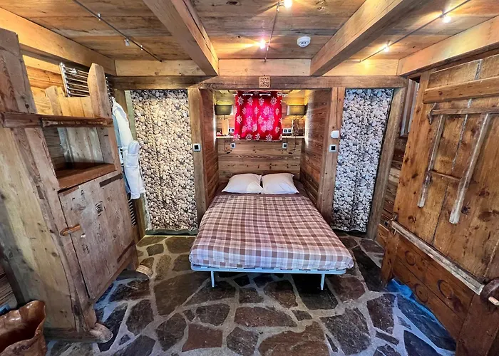 Hotel Les Chalets De Philippe Avec Jacuzzis Privatifs